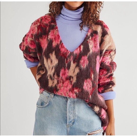 Free People Primrose Floral V-Neck Oversize Tunic Sweater Size Small - Picture 1 of 13